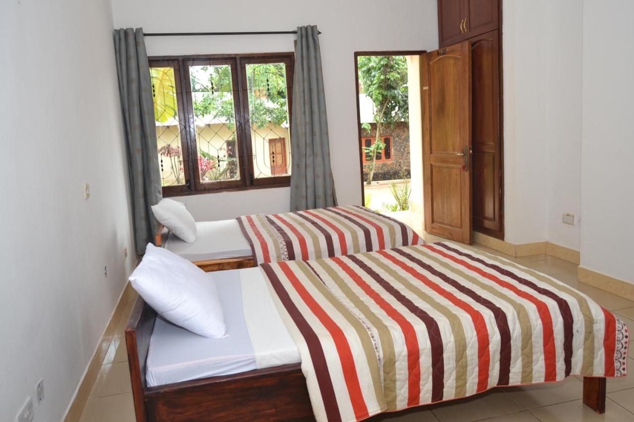 Serene Mountain Lodge Marangu ภายนอก รูปภาพ