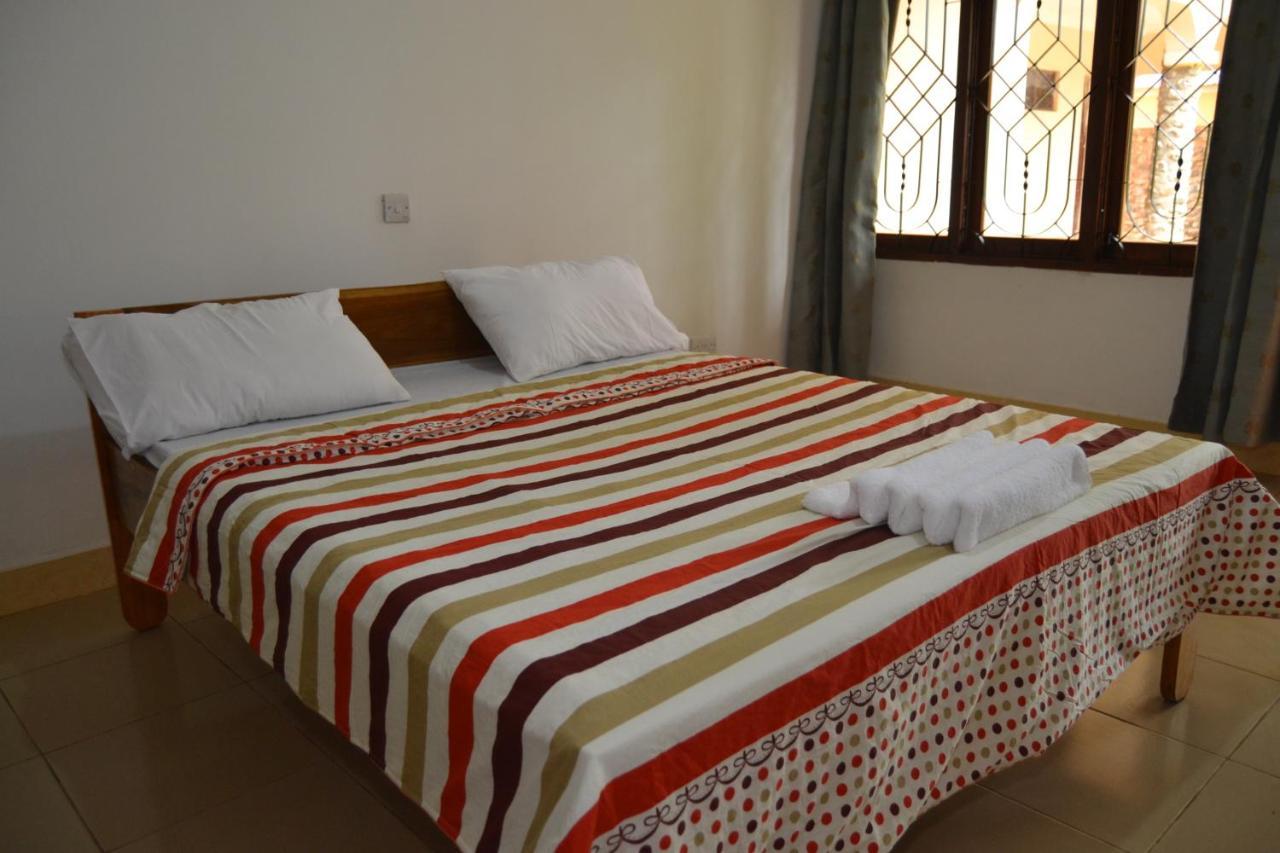 Serene Mountain Lodge Marangu ภายนอก รูปภาพ